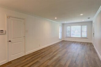 1014 Sierra Dr in Mesquite, TX - Building Photo - Building Photo