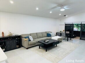 3936 Arelia Dr S in Delray Beach, FL - Building Photo - Building Photo