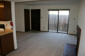 11420 Prospect Ave NE in Albuquerque, NM - Building Photo - Building Photo