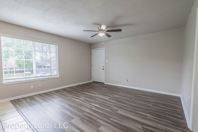 3918 Anita St photo'