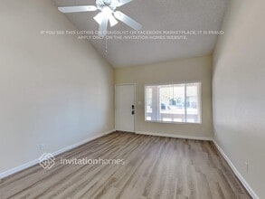 1052 W Kilarea Ave in Mesa, AZ - Building Photo - Building Photo