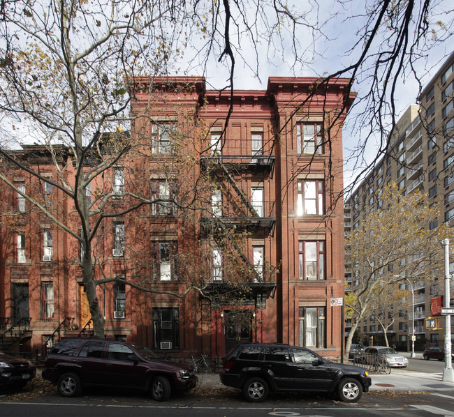 159 Willoughby Ave in Brooklyn, NY - Building Photo - Building Photo