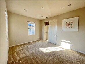 183 Bright Poppy in Irvine, CA - Building Photo - Building Photo