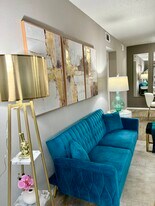 The Enclave in Lubbock, TX - Building Photo