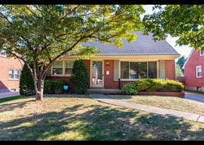 3507 Wexford Dr in Louisville, KY - Building Photo