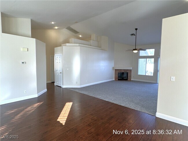 6052 Annmillie Ave in Las Vegas, NV - Building Photo - Building Photo