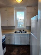 600 N Lake St in Warsaw, IN - Building Photo - Building Photo