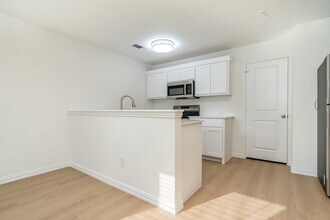 3009 Grey Wolf Cir in Denton, TX - Building Photo - Building Photo