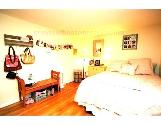 36 Bellvista Rd, Unit #14 in Boston, MA - Foto de edificio - Building Photo