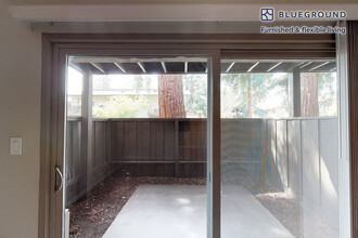 140 Flora Ave in Walnut Creek, CA - Building Photo - Building Photo