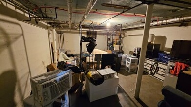 44 Kirkwood Rd, Unit 1 in Boston, MA - Building Photo - Building Photo