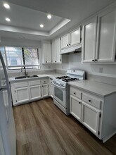 1995-1999 Maple St in Costa Mesa, CA - Building Photo - Building Photo