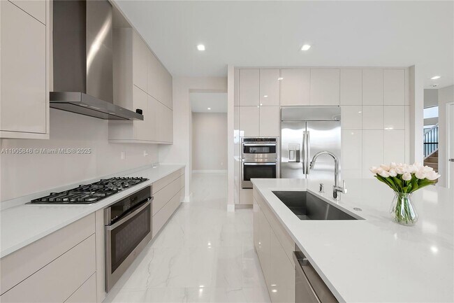 property at 20422 Southernwood Ave