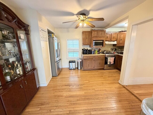 6 Marie Ave, Unit 1 in Cambridge, MA - Building Photo - Building Photo