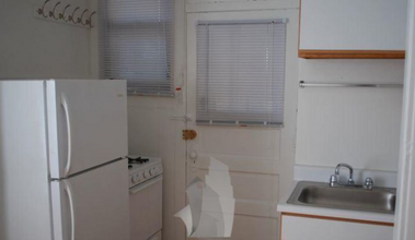 1321 W Estes Ave-Unit -3 in Chicago, IL - Building Photo - Building Photo