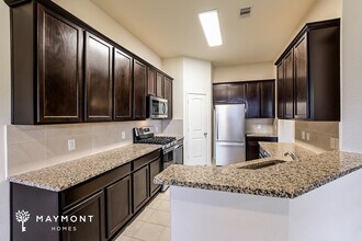 22514 Rustic Valley Ct in Porter, TX - Building Photo - Building Photo