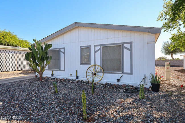 11275 N 99th Ave in Peoria, AZ - Foto de edificio - Building Photo