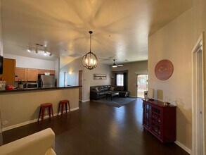 2150 E Bell Rd in Phoenix, AZ - Building Photo - Building Photo