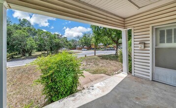 1825 Cumberland Ave in Waco, TX - Building Photo - Building Photo