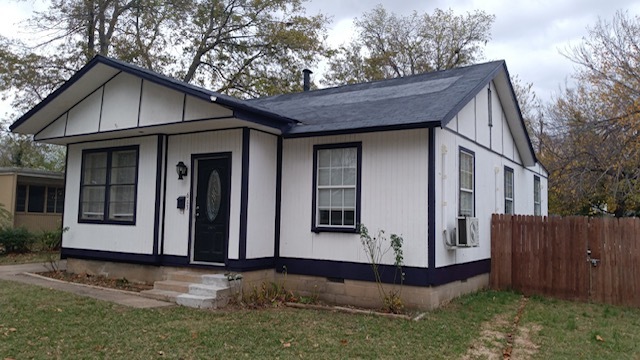 613 S Oklahoma St in Sapulpa, OK - Building Photo