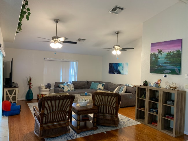 7244 Aberdeen Ct in Spring Hill, FL - Building Photo - Building Photo