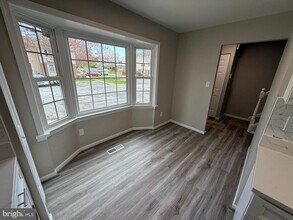 4924 McFarland Dr in Fairfax, VA - Building Photo - Building Photo