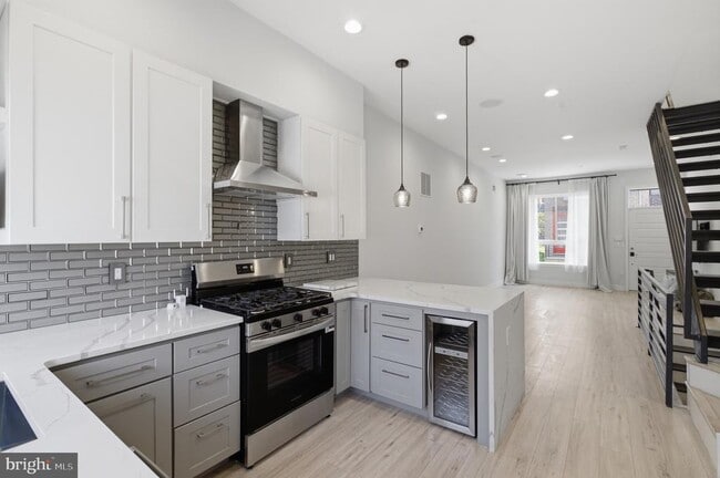 1448 N Myrtlewood St in Philadelphia, PA - Building Photo - Building Photo