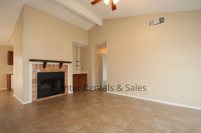 1701 Mona Dr in Killeen, TX - Building Photo - Building Photo