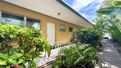 145 N Shore Dr in Miami Beach, FL - Building Photo - Building Photo