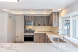 26861 Canyon Crest Rd in San Juan Capistrano, CA - Building Photo - Building Photo