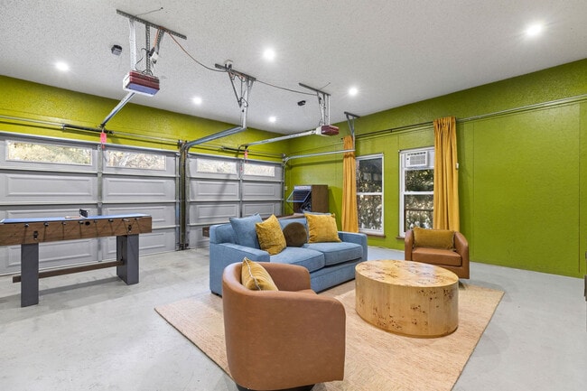 326 Whisper Wood Ln, Unit SI ID1436145P in San Antonio, TX - Foto de edificio - Building Photo