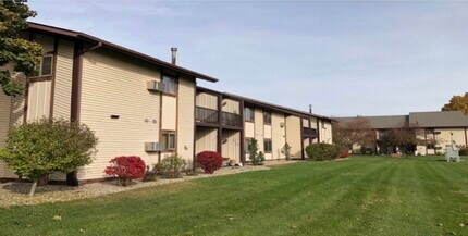 800 E Smith St in Buchanan, MI - Building Photo - Building Photo