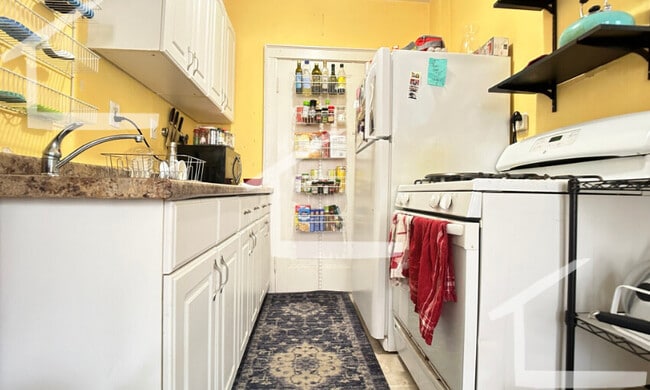 property at 249 Chestnut Hill Ave