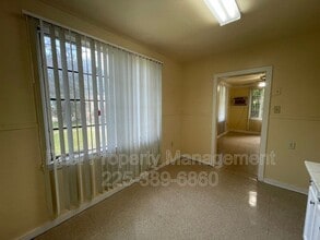 3132 Byron Ave in Baton Rouge, LA - Building Photo - Building Photo