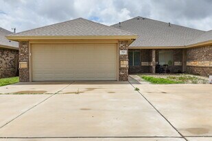 7909 County Rd 5850 in Shallowater, TX - Building Photo