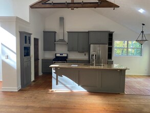 4331 Whiteleaf Way in Canton, GA - Building Photo - Building Photo