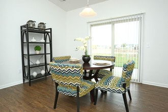 The Reserve at Falcon Pointe Apartments in East Lansing, MI - Building Photo - Interior Photo