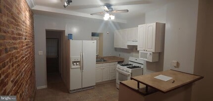 411 Gittings St in Baltimore, MD - Building Photo - Building Photo