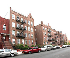 846-868 50th St Apartments