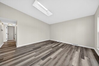 2550 Pheasant Dr in Florissant, MO - Building Photo - Building Photo