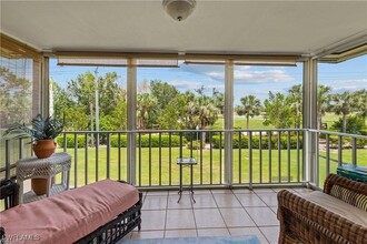 6725 Winkler Rd in Ft. Myers, FL - Building Photo - Building Photo