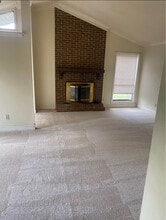 615 Emerald Dr in Fayetteville, NC - Building Photo - Building Photo
