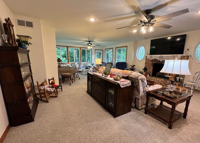 56500 Penn Rd in Cassopolis, MI - Building Photo - Building Photo