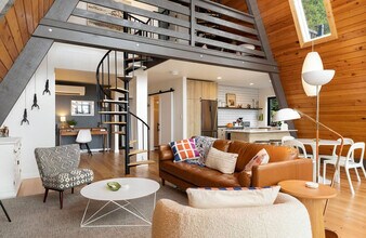 3711 S Shorewood Ave in Greenbank, WA - Building Photo - Building Photo