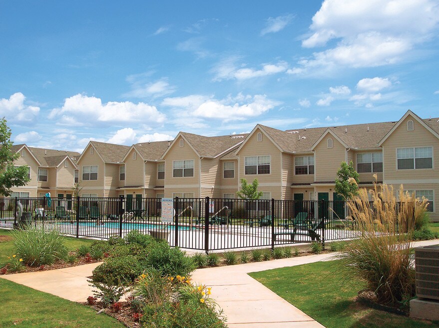 High Meadows Townhomes Norman, OK Apartments For Rent