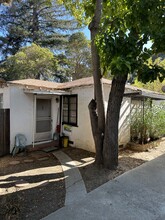 1637 Woodland Ave in East Palo Alto, CA - Building Photo - Building Photo