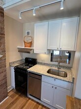 878 Massachusetts Ave, Unit 6 in Cambridge, MA - Building Photo - Building Photo