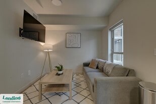 352 E 500 S in Salt Lake City, UT - Building Photo