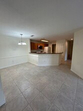 7323 Snowden Rd in San Antonio, TX - Building Photo - Building Photo