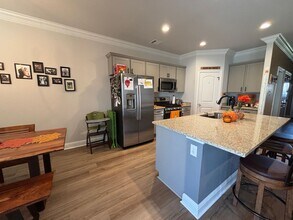 26 Venecia Ct in Bossier City, LA - Foto de edificio - Building Photo